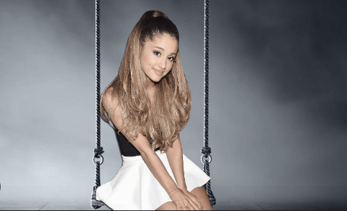 Wallpaper:0e_5pwreeua= Ariana Grande