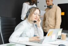 contact service help desk