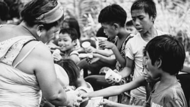 contact service help line