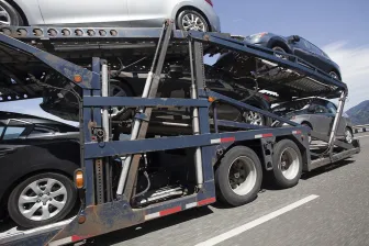 How to Effortlessly Transport Your Car to a Different Destination